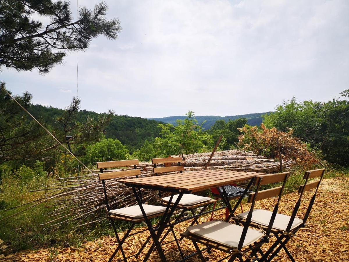 ホテル Eco Camp Supot Šmarje エクステリア 写真