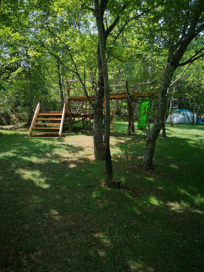 ホテル Eco Camp Supot Šmarje エクステリア 写真